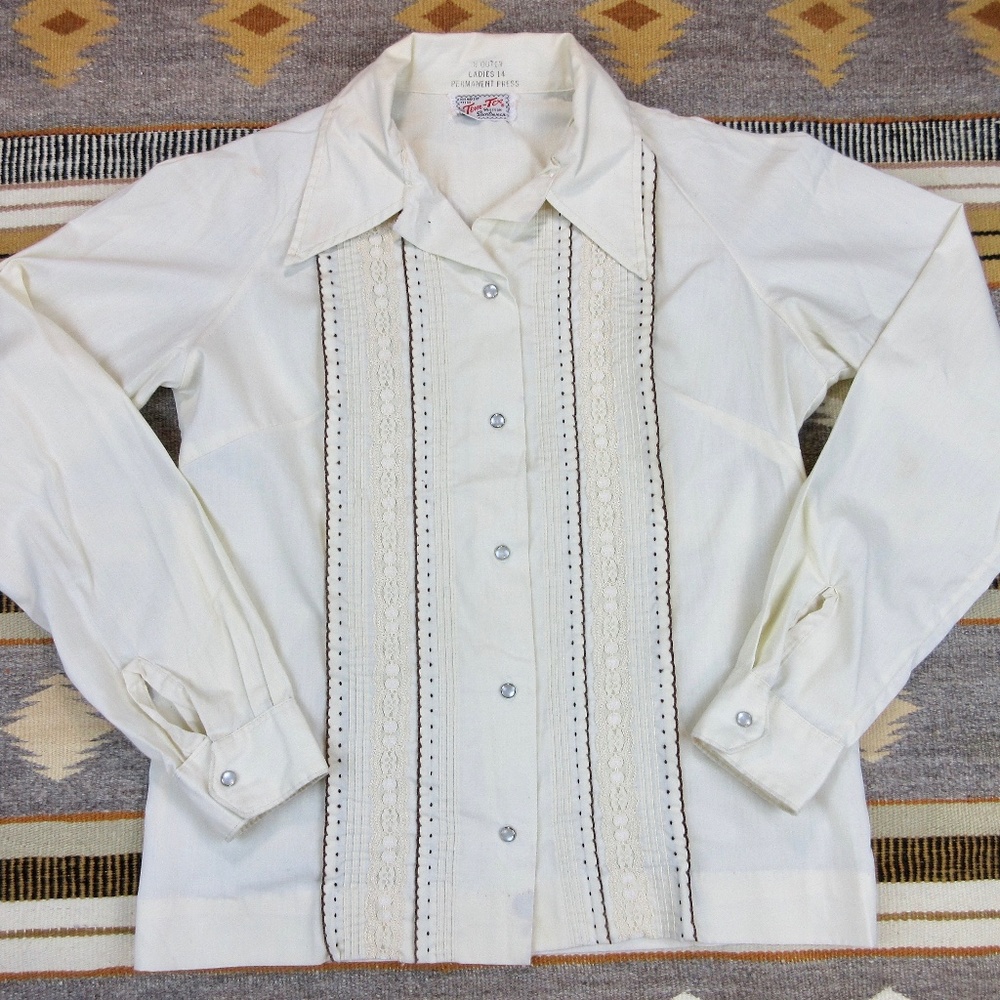 Vintage 1960's Western Cowgirl Pearl Snap Blouse
